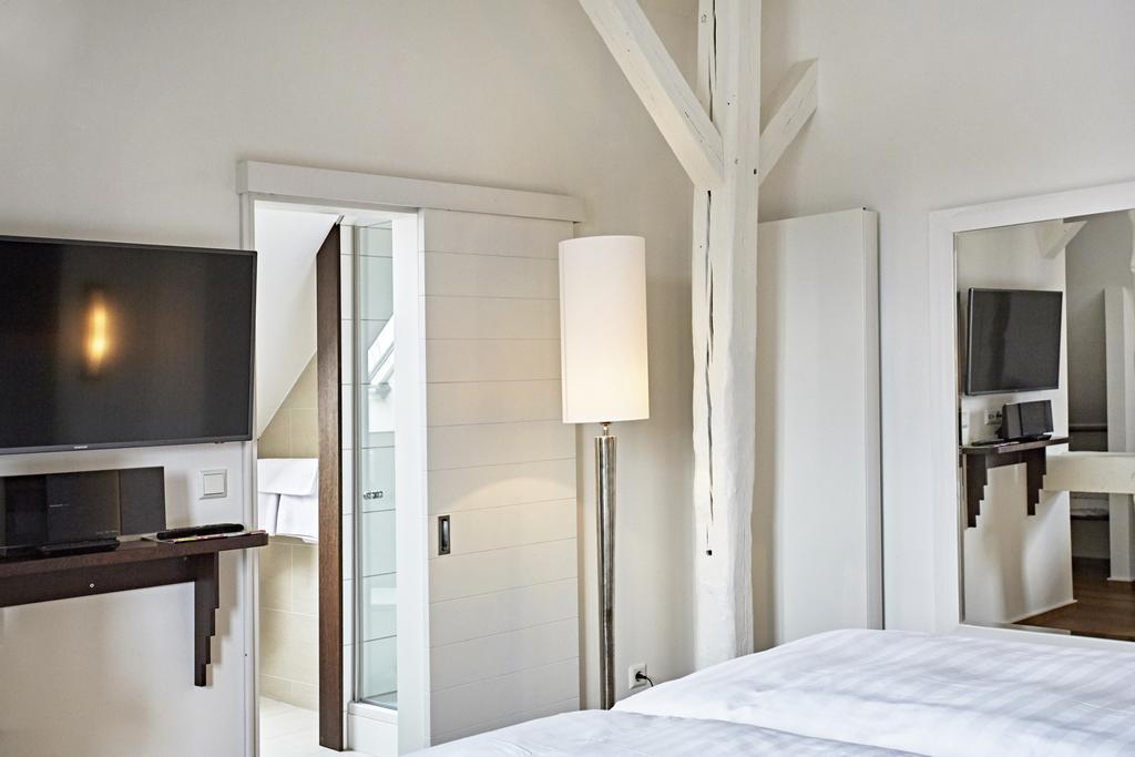 Hotel Zur Wartburg Rheda-Wiedenbrück Esterno foto